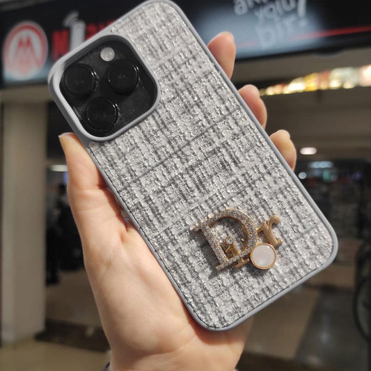 Apple iPhone Dior Logolu Kumaş Kaplamalı Telefon Kılıfı